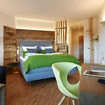 Steinbergs Naturhotel Hotel 4*